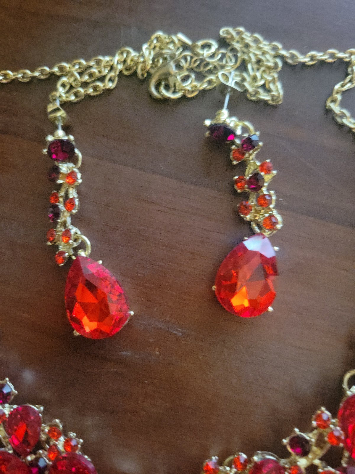 Simulated Ruby Necklace W/earrings Stunning Set