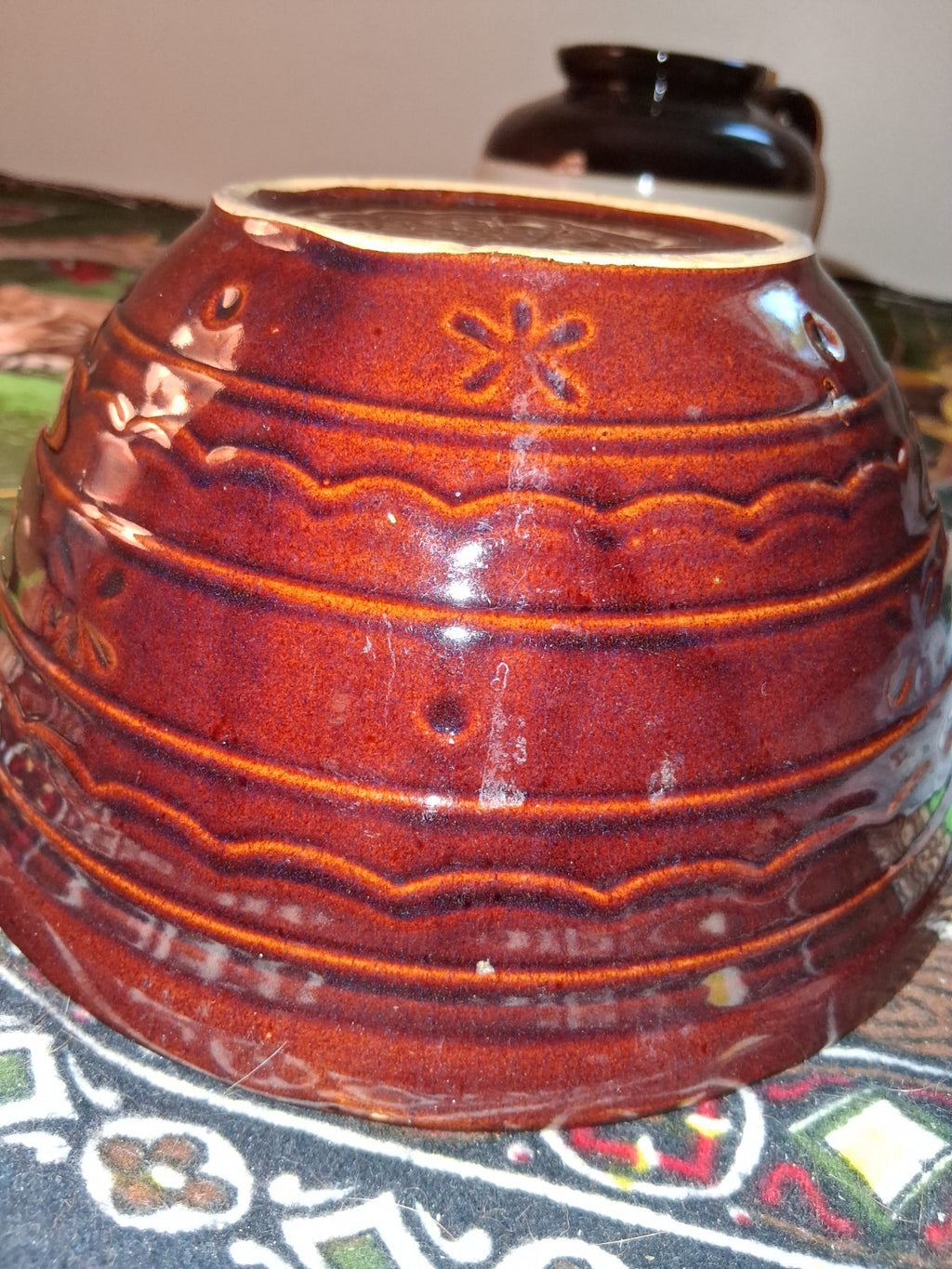 Vintage Brown Stoneware Large Mixing Bowl Marcrest Daisy Dot