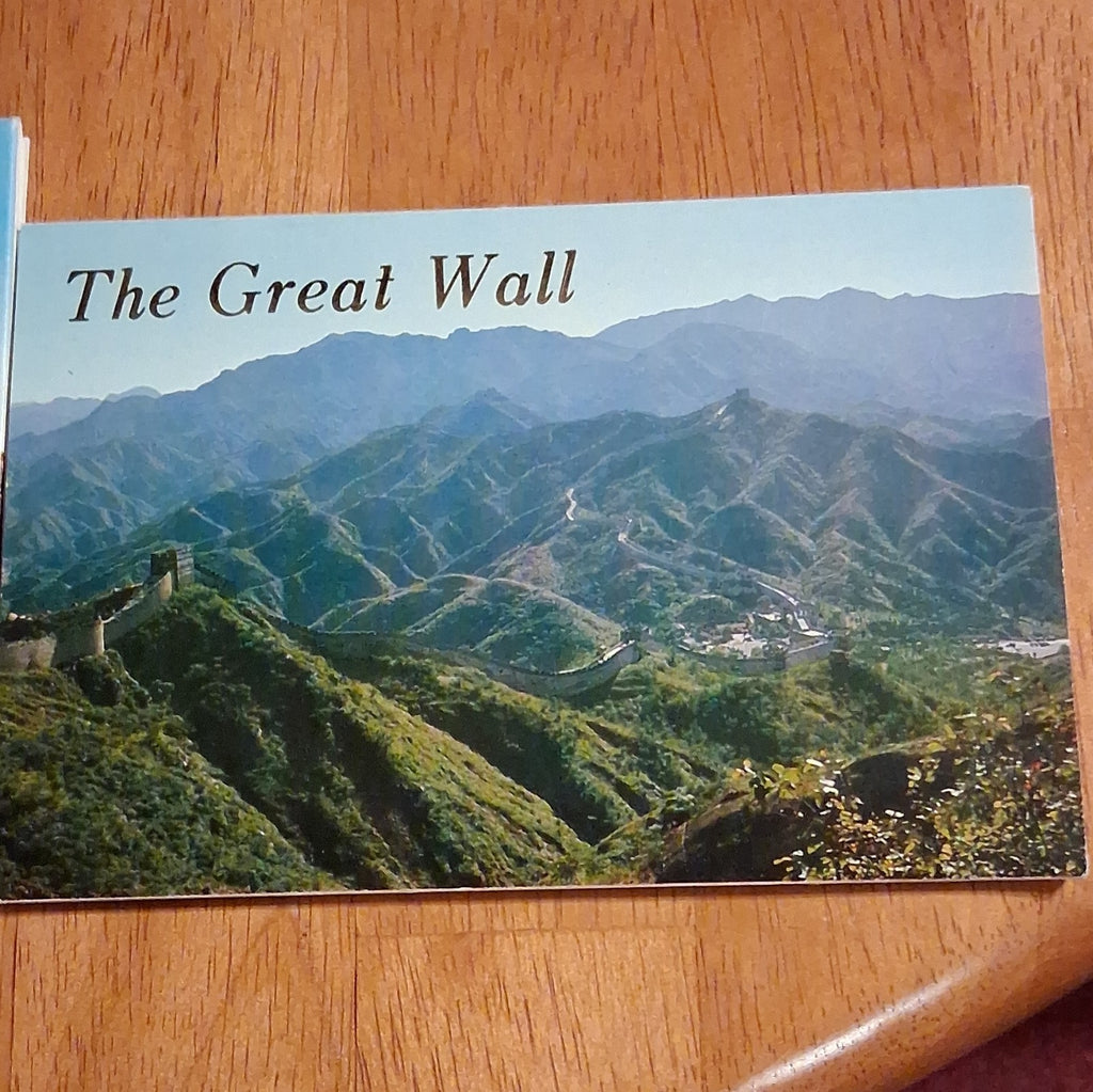 1978 The Great Wall and 1979 Huangshan Mountains postcard kit