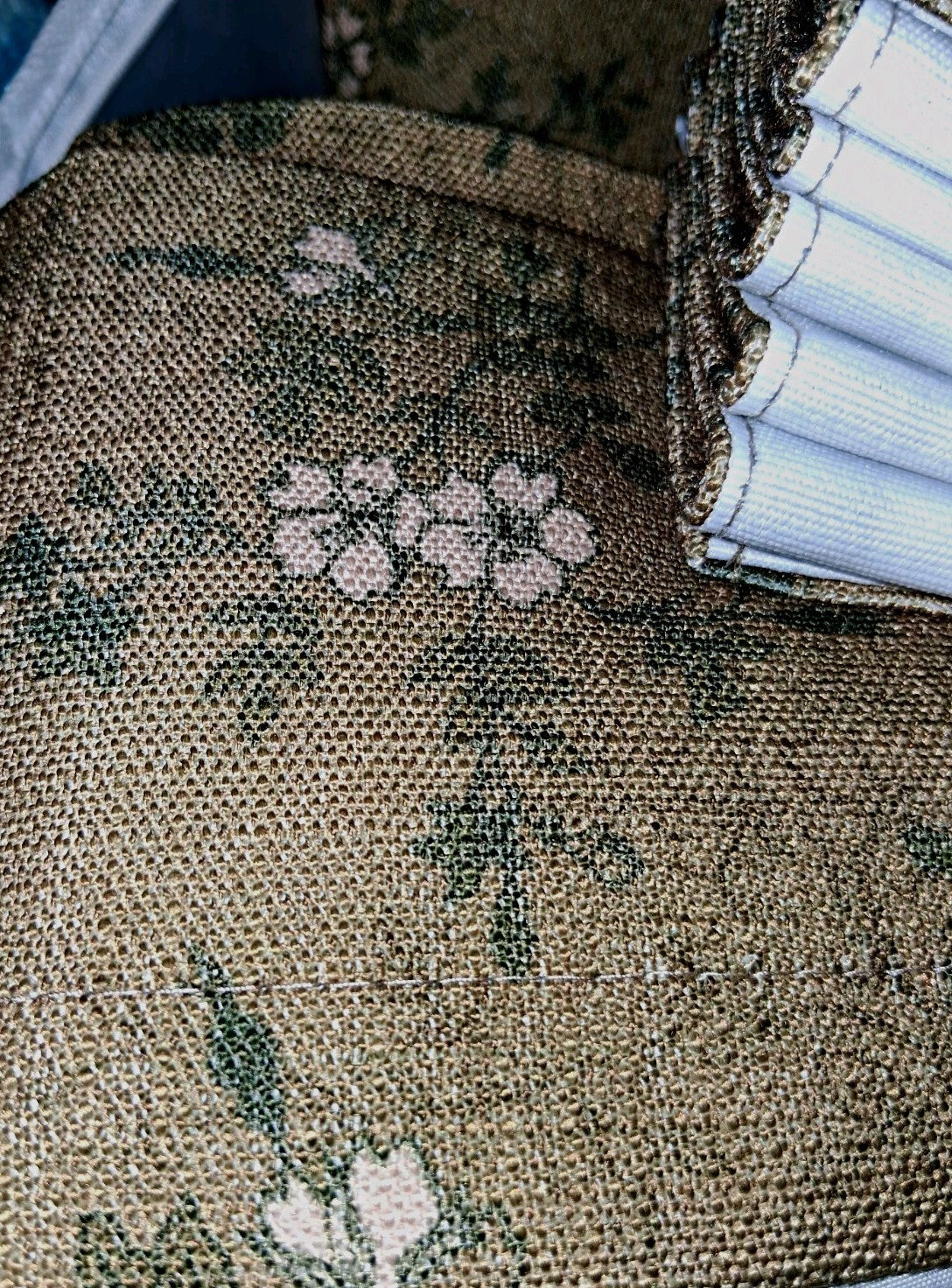 TWOPAGES Liz Linen Back Tab Blackout Floral Curtain Panel Ivy Brown 26x84 SL-J4