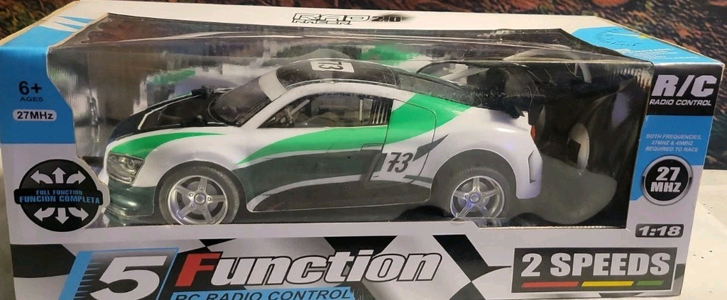 R/C 1:18 Scale RC Car 5 Function 2 Speeds Green White Black Plastic On-Road