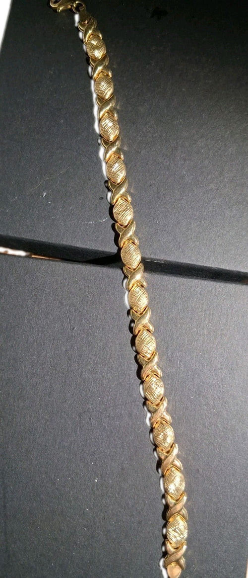 10kt Yellow Gold XOXO Bracelet 