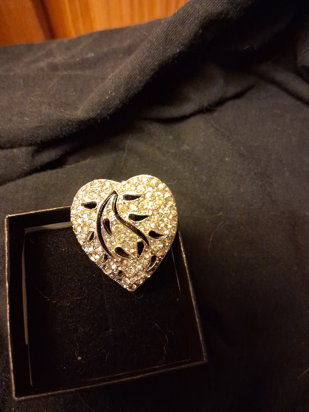 Vintage Hedy Pave Rhinestone Rhodium Plated Heart Pin Brooch