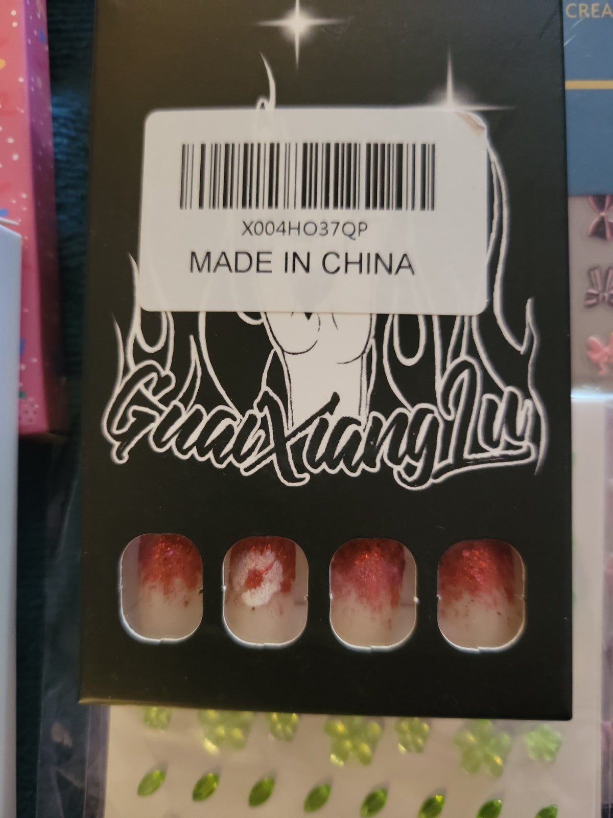 Lot Of Artificial nails full cover, Eyelashes, And Nail Stickers