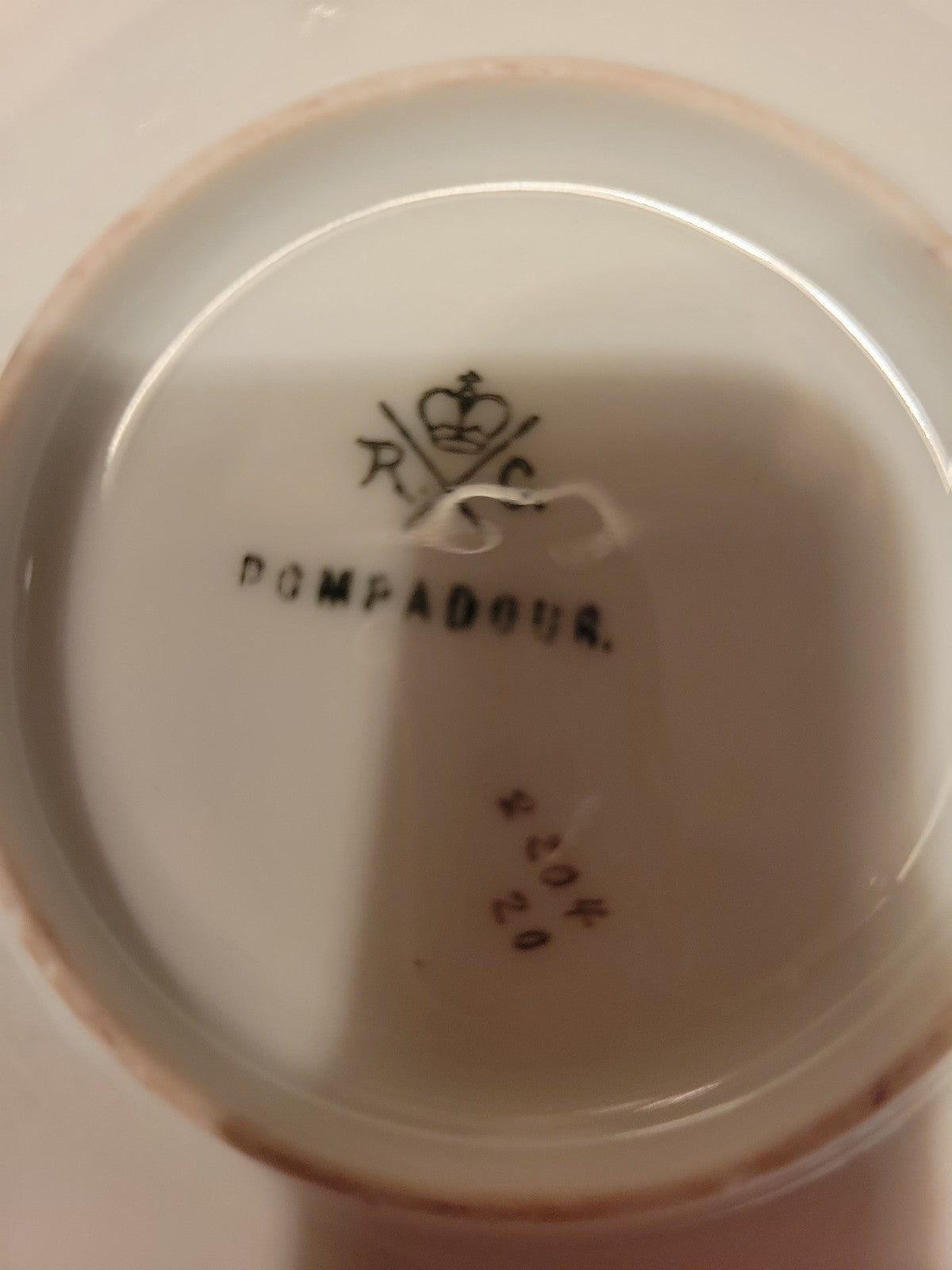 Pompadour saucer Hand Paintef and gold trim