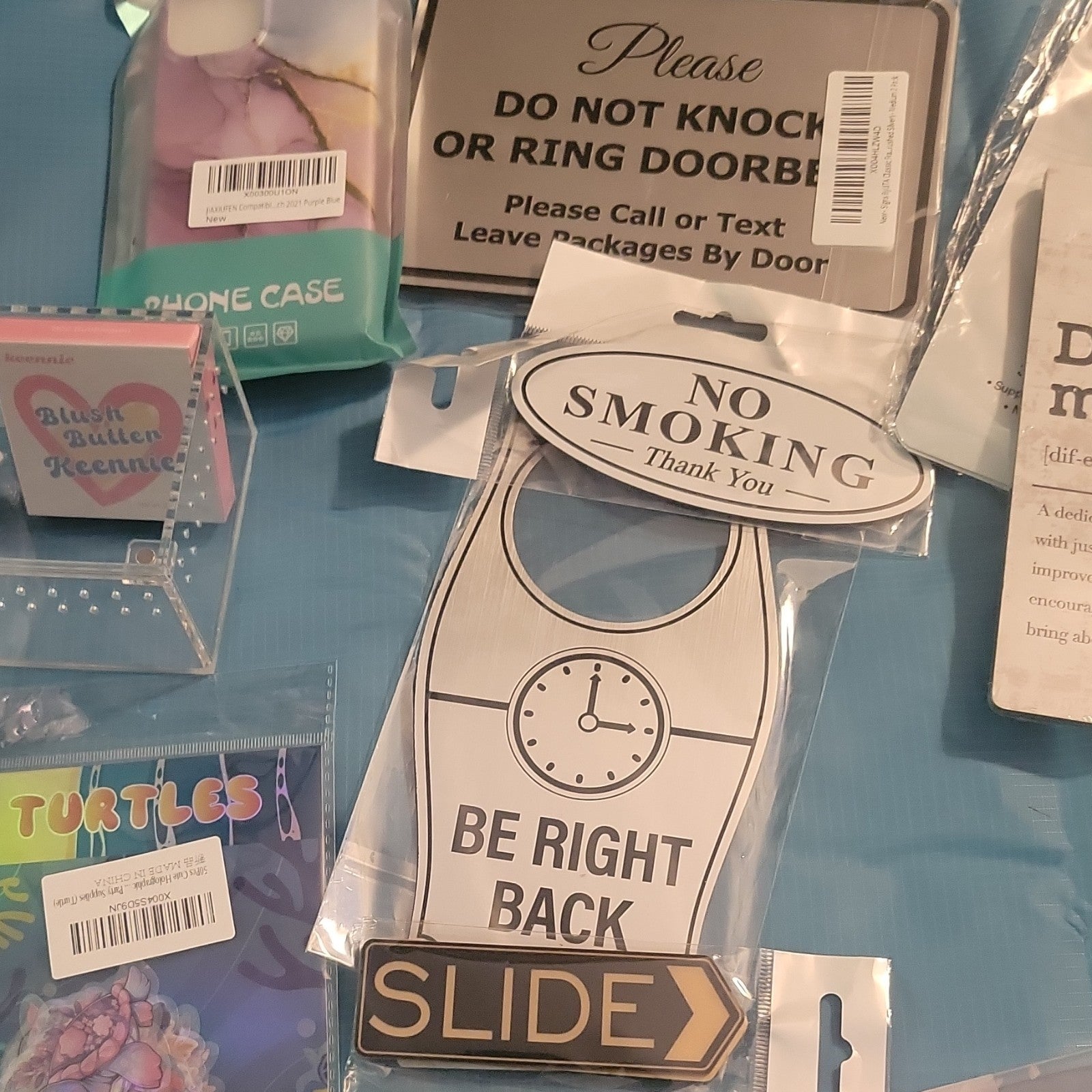  Mystery boxes