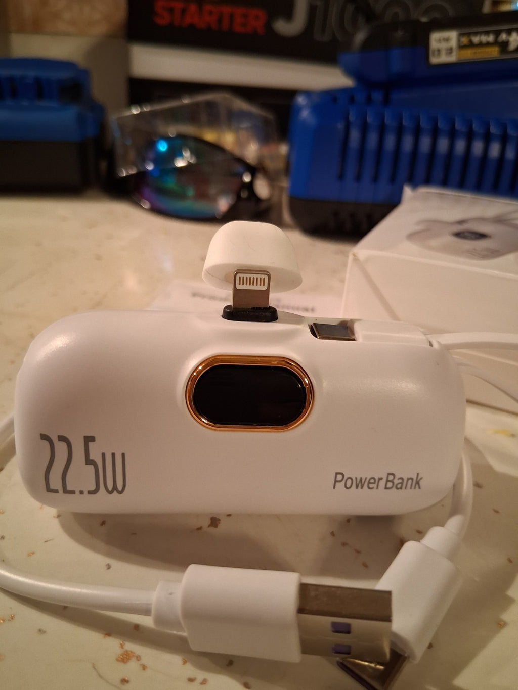 HT-DX268 Capsule 22.5W Fast Charge Power Bank LED Display USB-C White