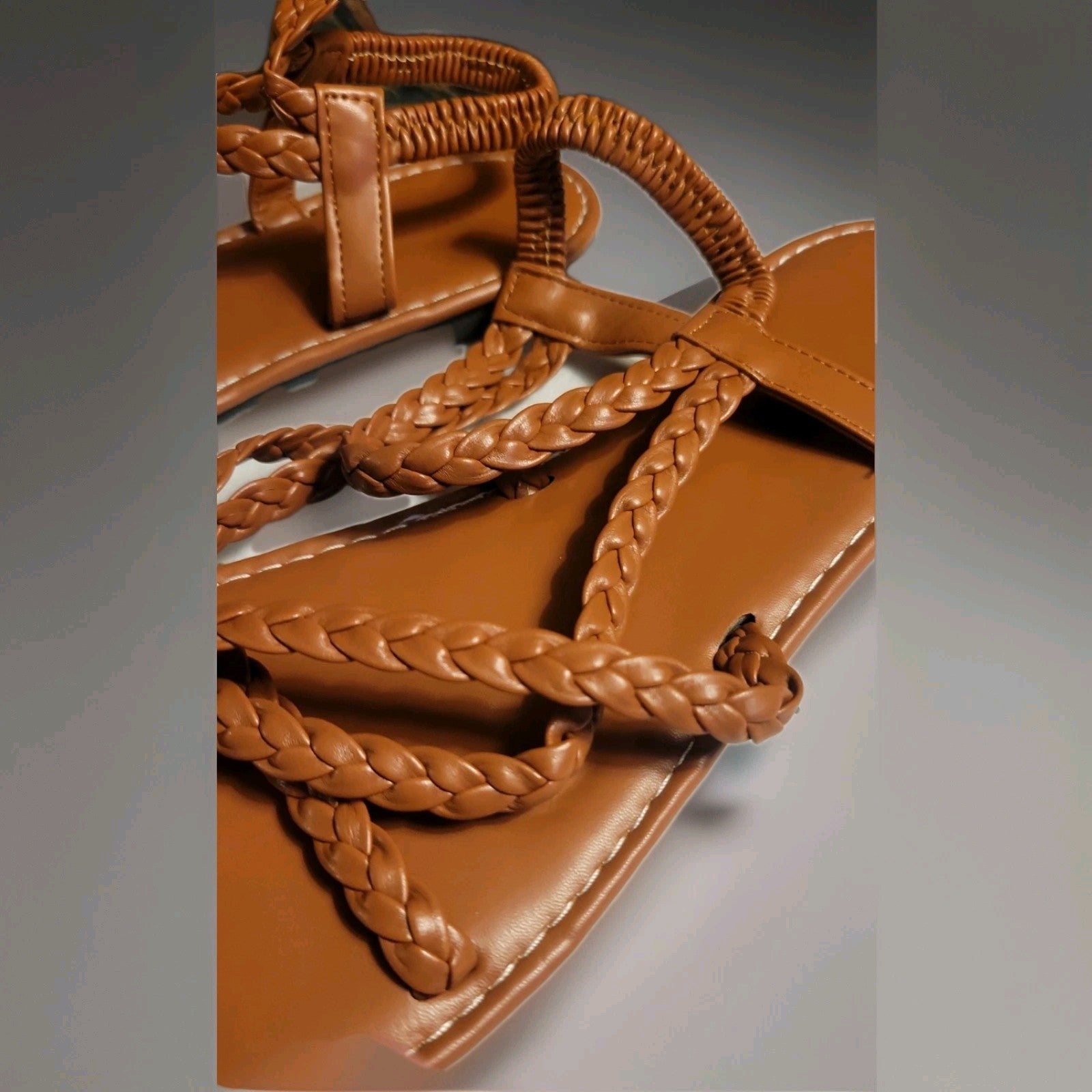Woman's Leather Sandals 
