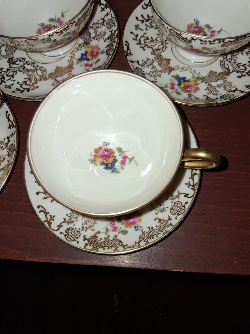 1930's Bohemia Royal Ivory 8pc Porcelain Tea Cup & Saucer Set Floral Gold Trim
