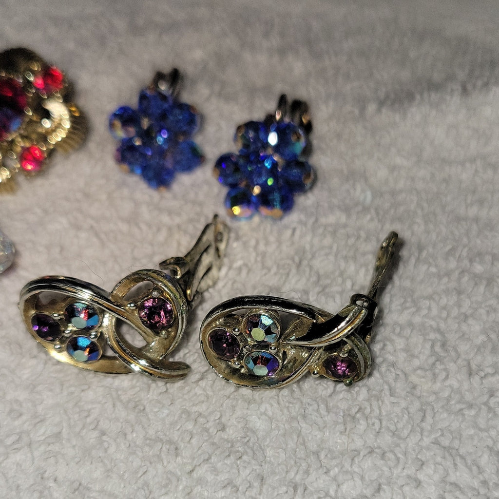  Vintage Clip-On Earrings 