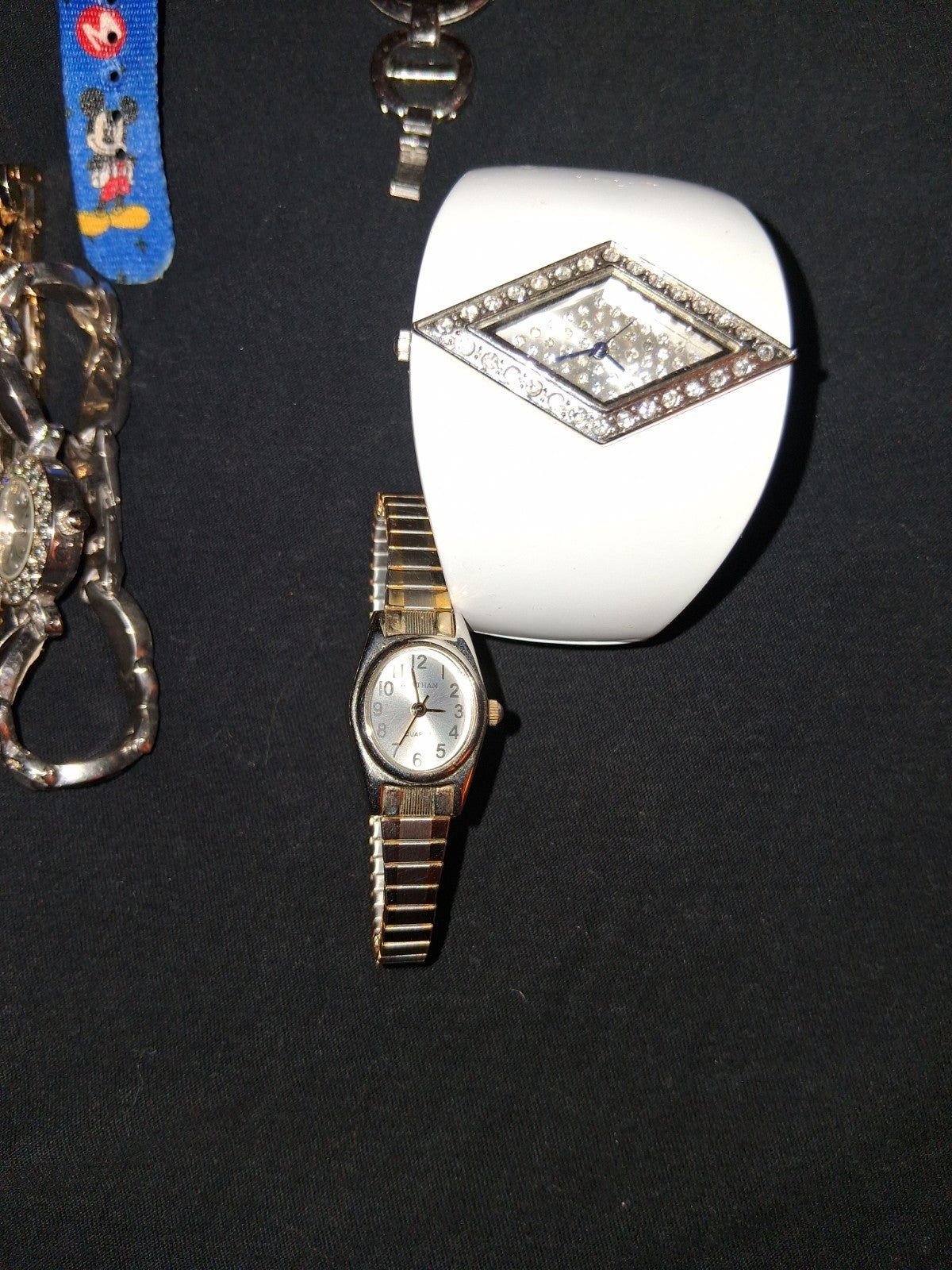 RARE Mixed Lot Of 10 Vtg / Antique Ladies Watches . Batteries needed, ,working