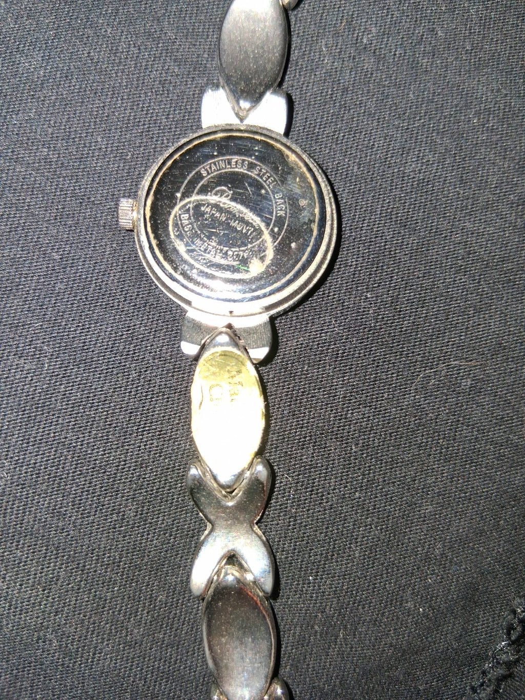 RARE Mixed Lot Of 10 Vtg / Antique Ladies Watches . Batteries needed, ,working