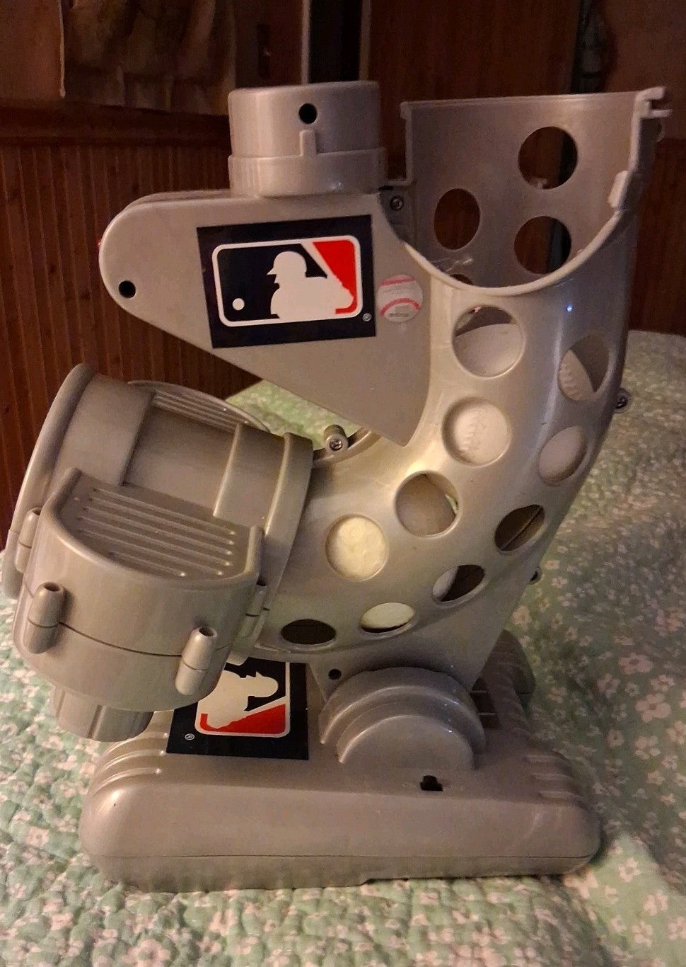 Franklin MLB Youth Baseball Pitching Machine
