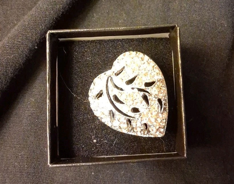 Vintage Hedy Pave Rhinestone Rhodium Plated Heart Pin Brooch