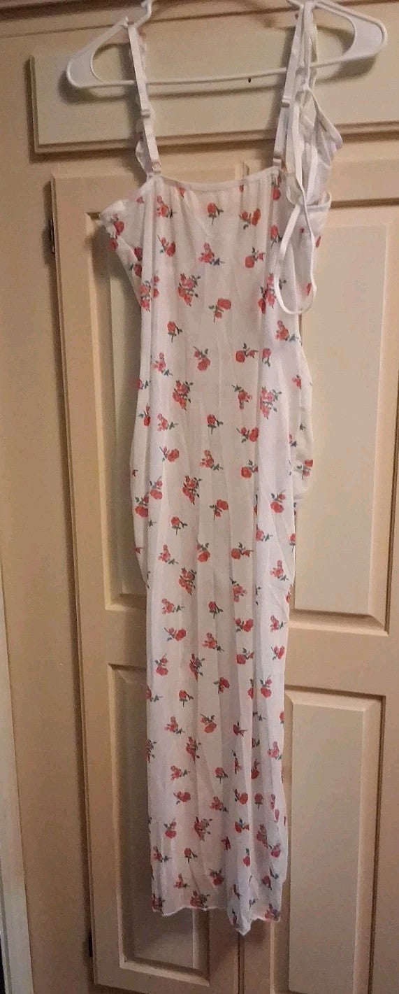 negligee, lingerie and thong set, small, thong unused