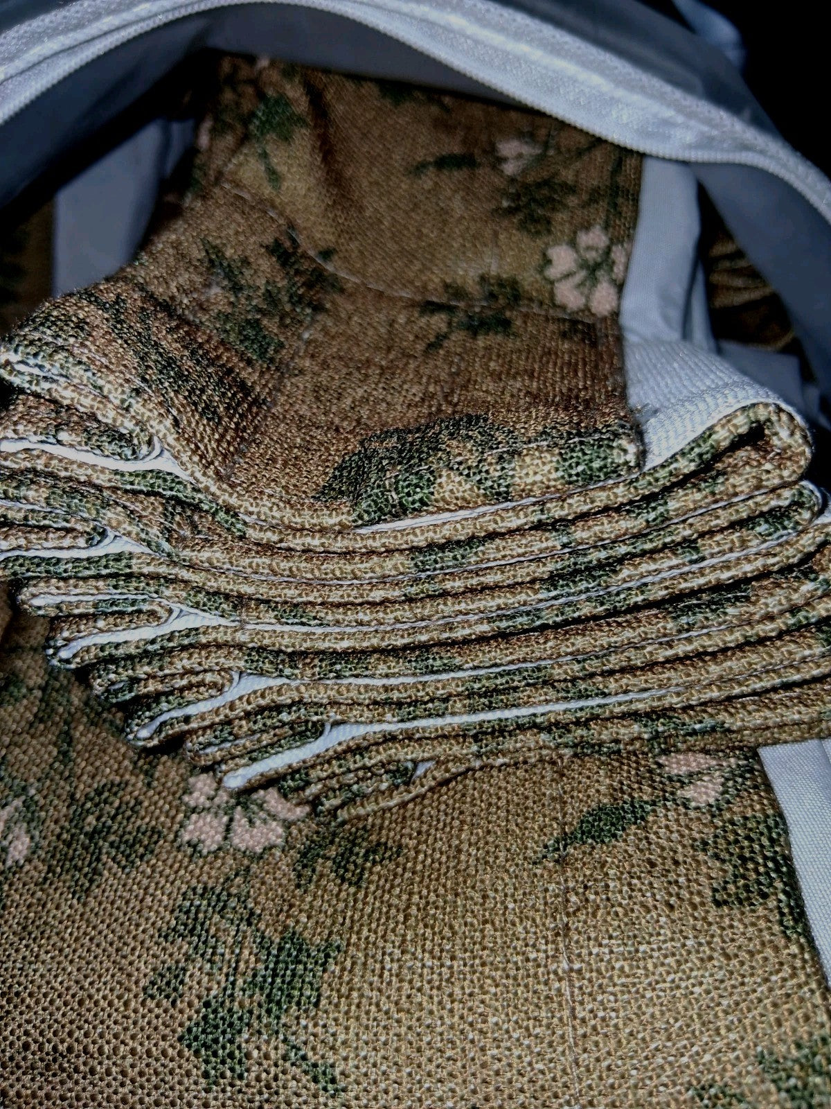 TWOPAGES Liz Linen Back Tab Blackout Floral Curtain Panel Ivy Brown 26x84 SL-J4