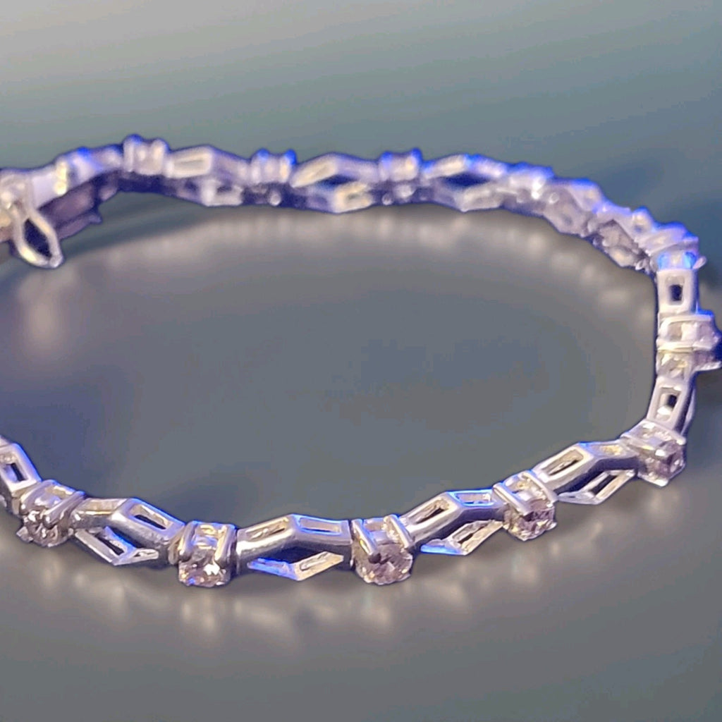  Beautiful 7" Bracelet