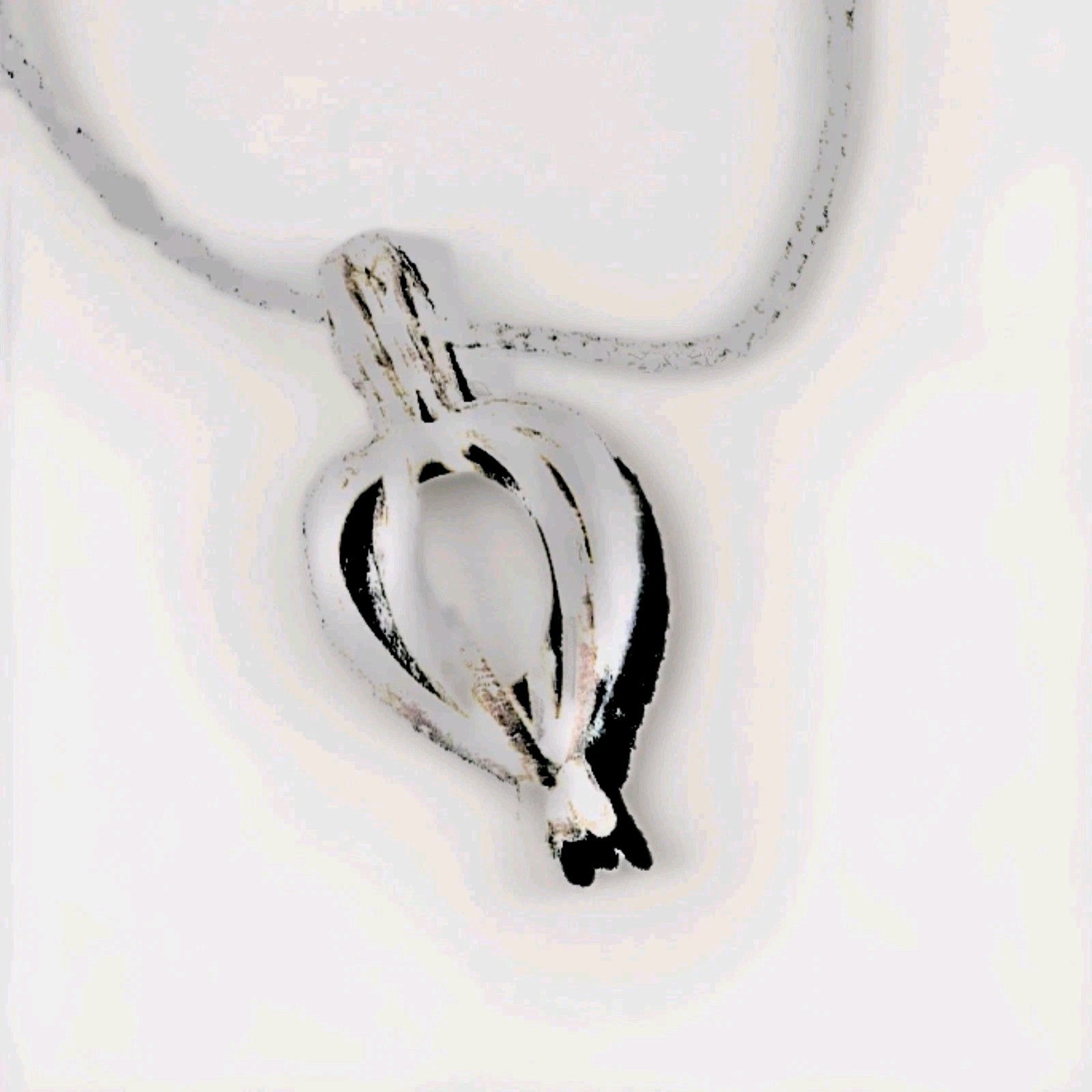Sterling Silver 925 Necklace with a Caged  Pearl.