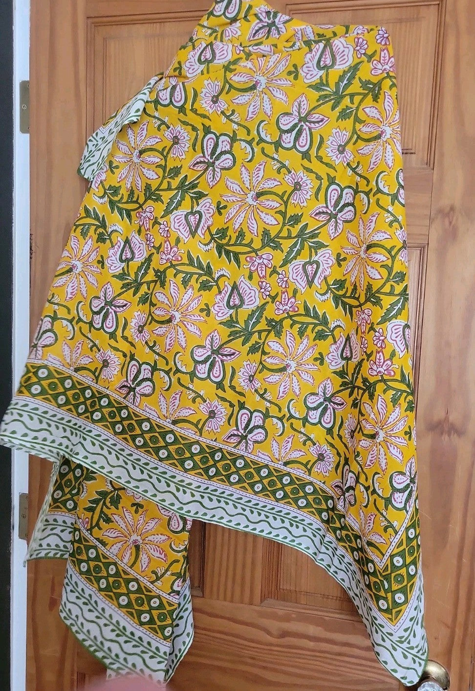 Lungi, Sarong Made By Rastogi