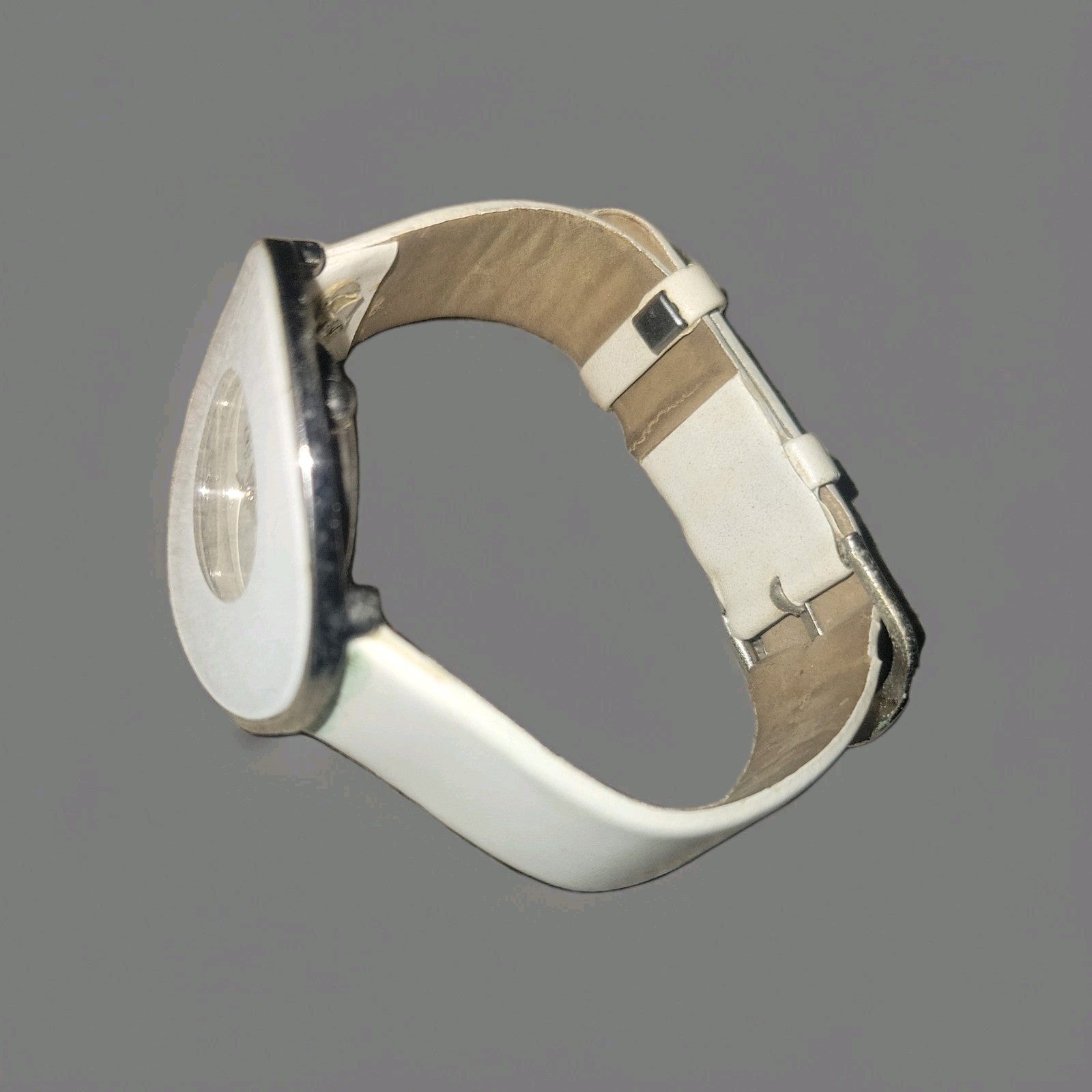 Pure White Quartz Analog Watch