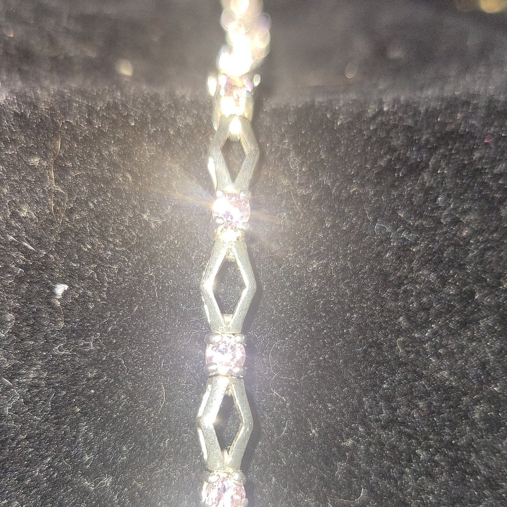  Beautiful 7" Bracelet