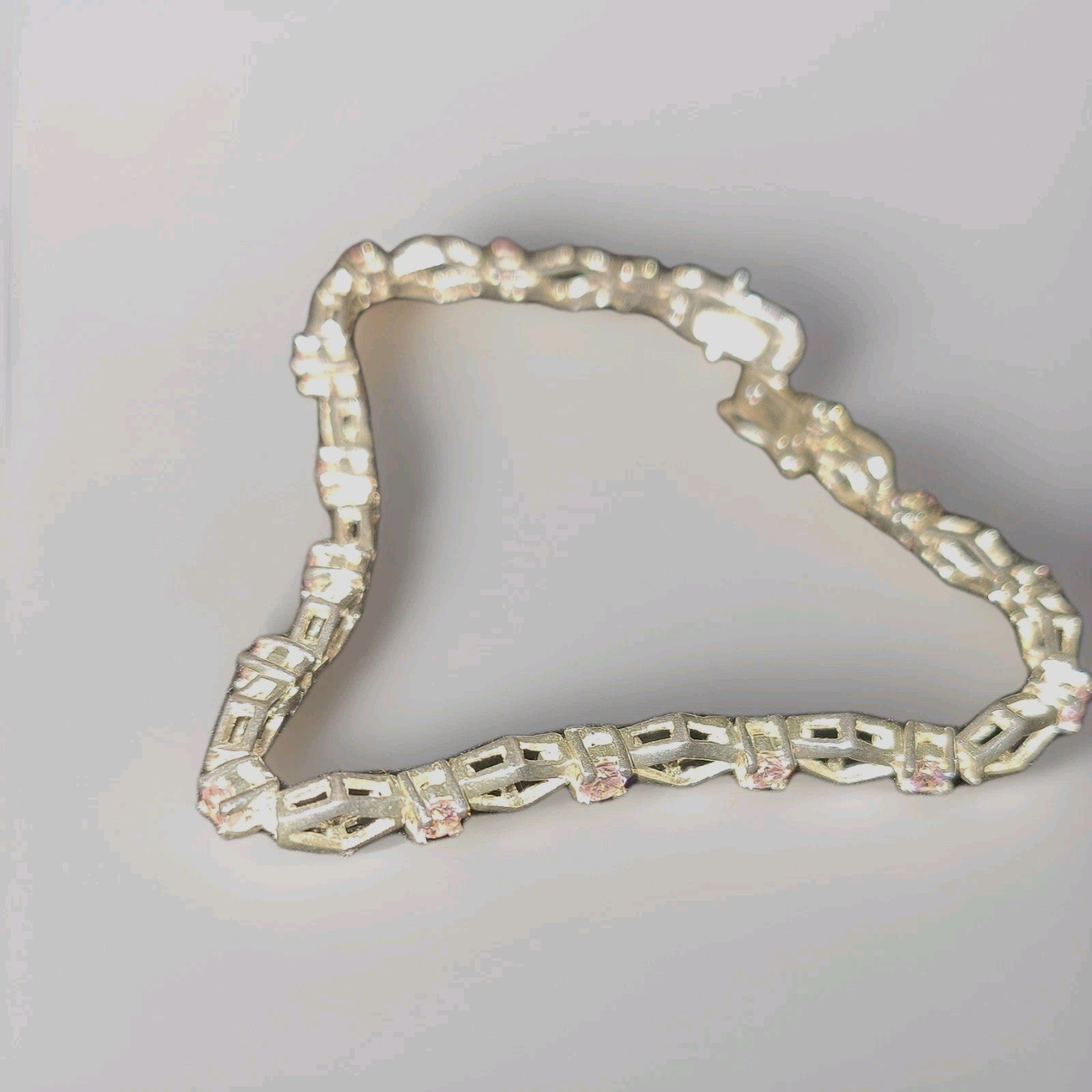  Beautiful 7" Bracelet
