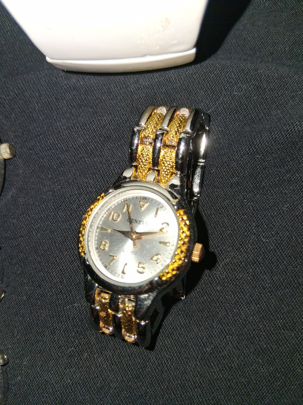 RARE Mixed Lot Of 10 Vtg / Antique Ladies Watches . Batteries needed, ,working