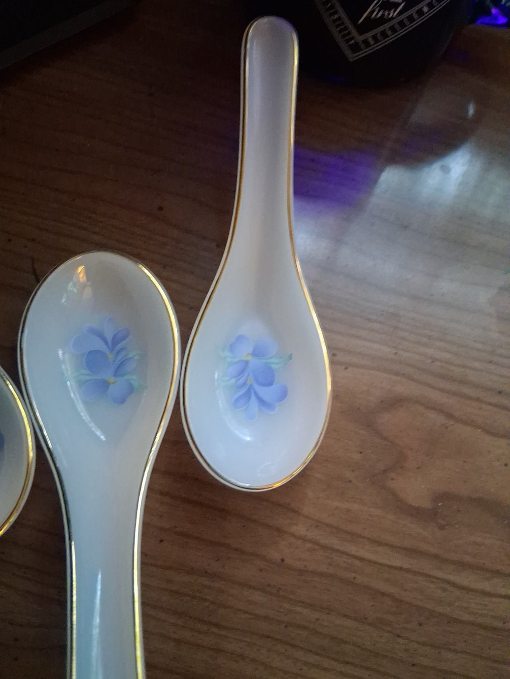 Chinese Soup Spoons Porcelain Gold Trim Floral Design Set of 4