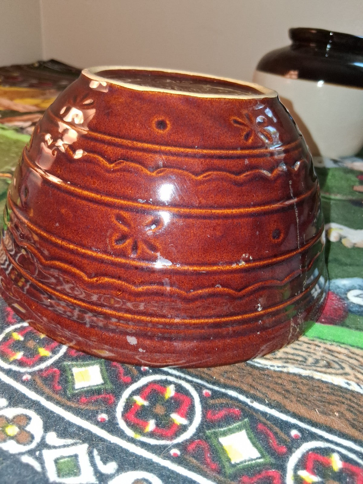 Vintage Brown Stoneware Large Mixing Bowl Marcrest Daisy Dot