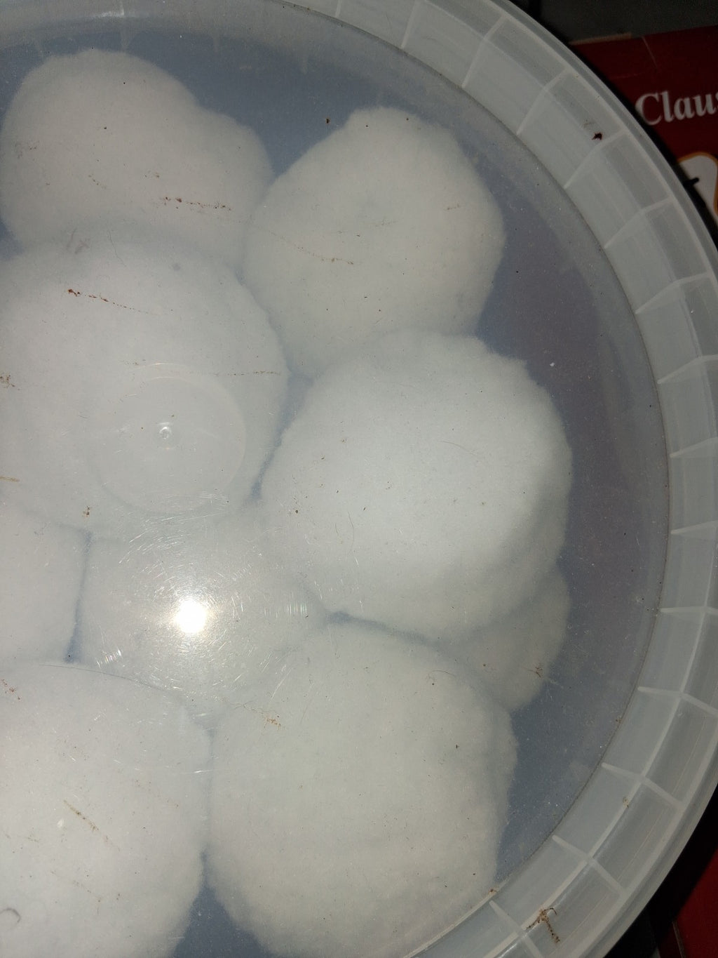 35 Fake Snowballs for Kids