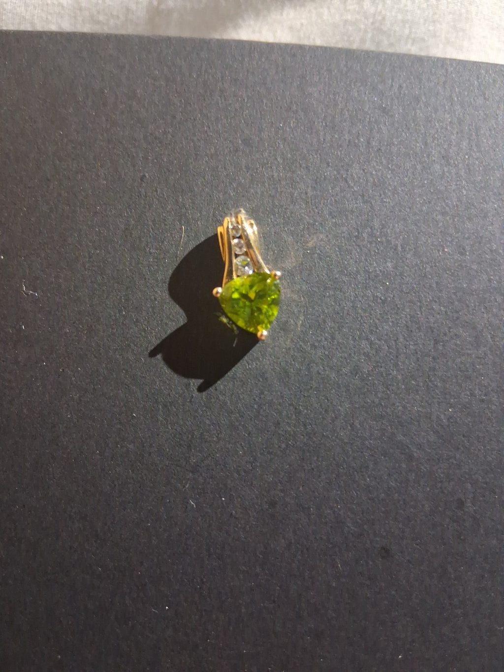 Pendant with oval Peridot and Diamond accents