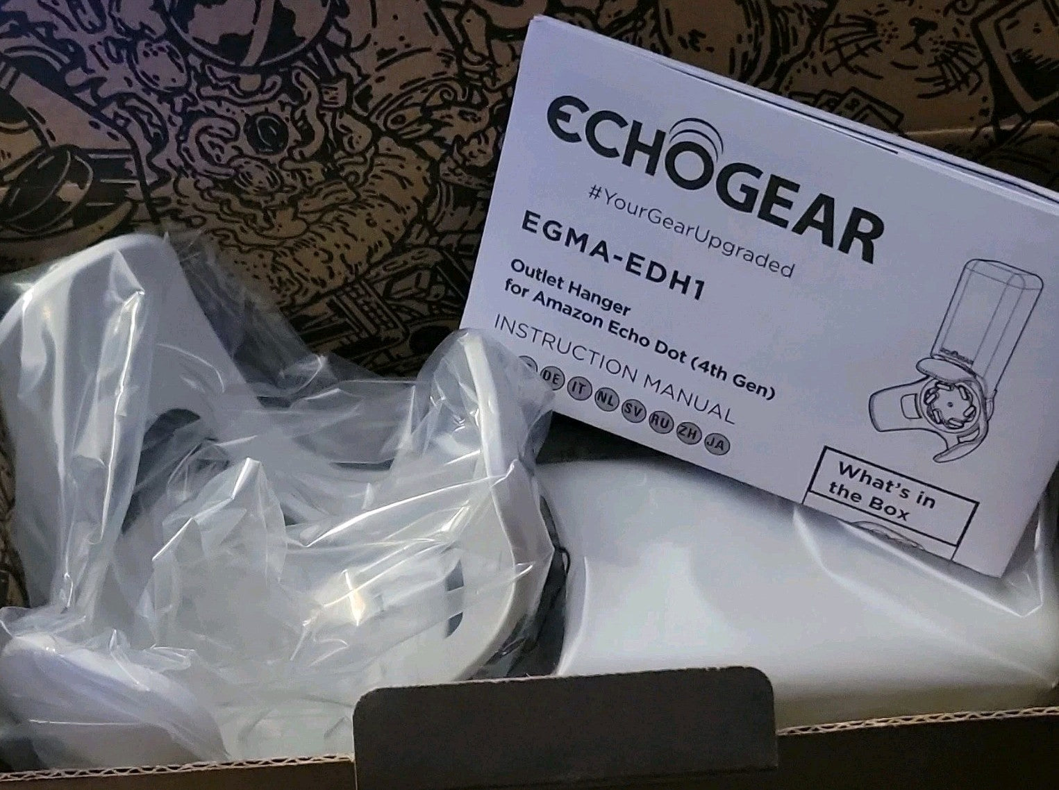 Echogear Outlet Hanger for Echo Dot 