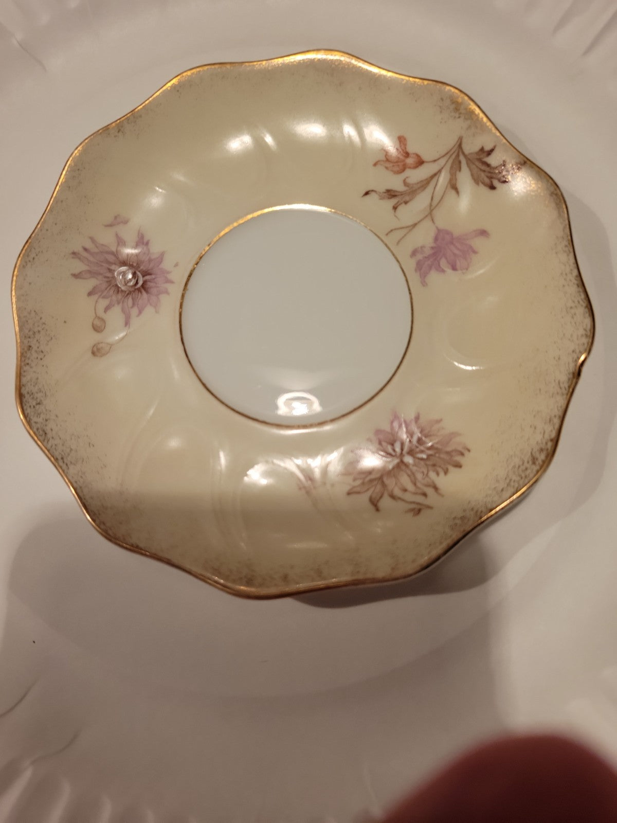 Pompadour saucer Hand Paintef and gold trim