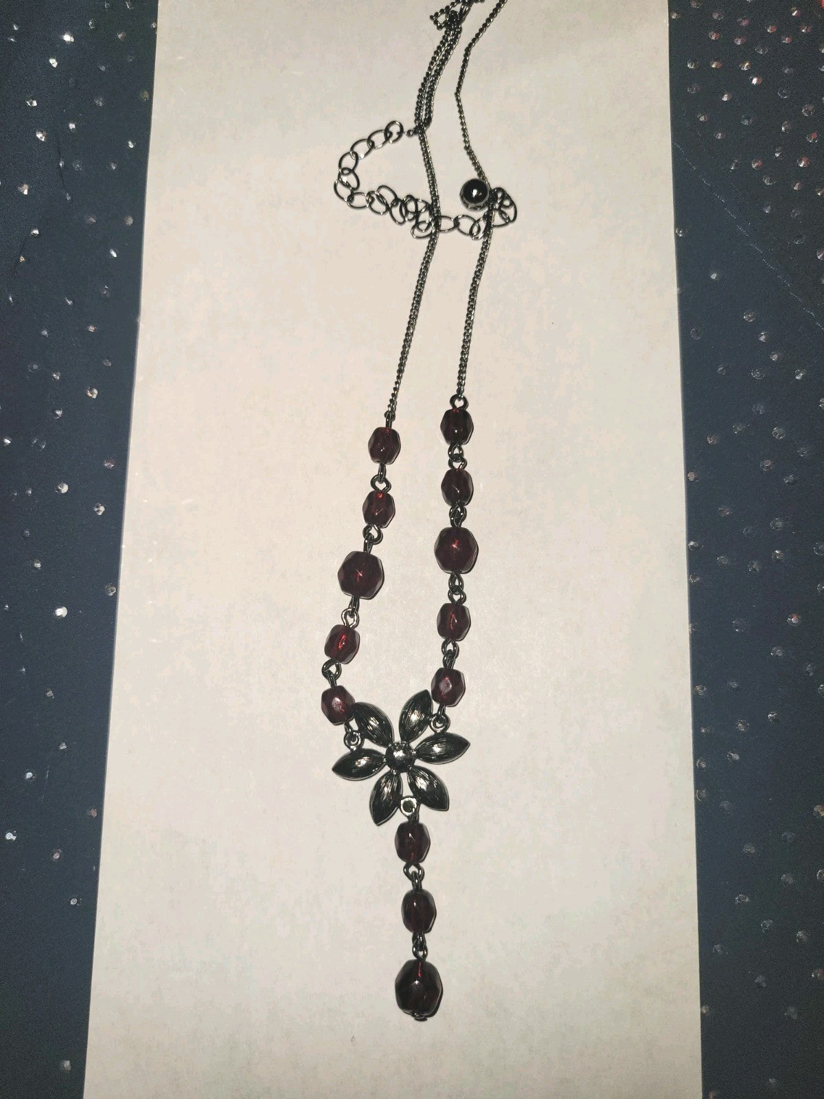 Vintage necklace with burgundy beads 