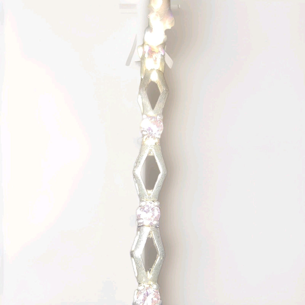  Beautiful 7" Bracelet