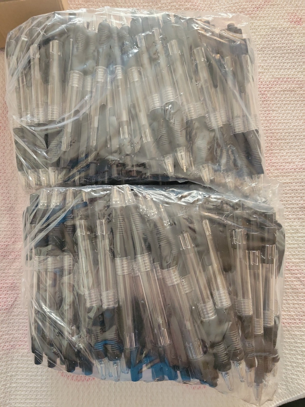 Pens 100 per pack