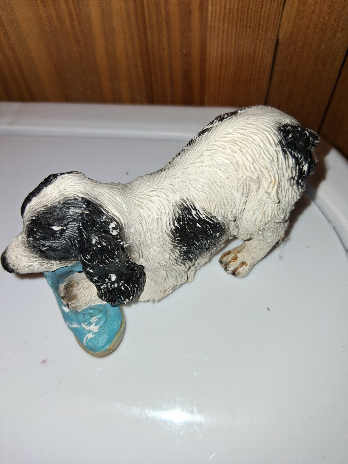 2 Vintage English Springer Spaniel Dog Statue