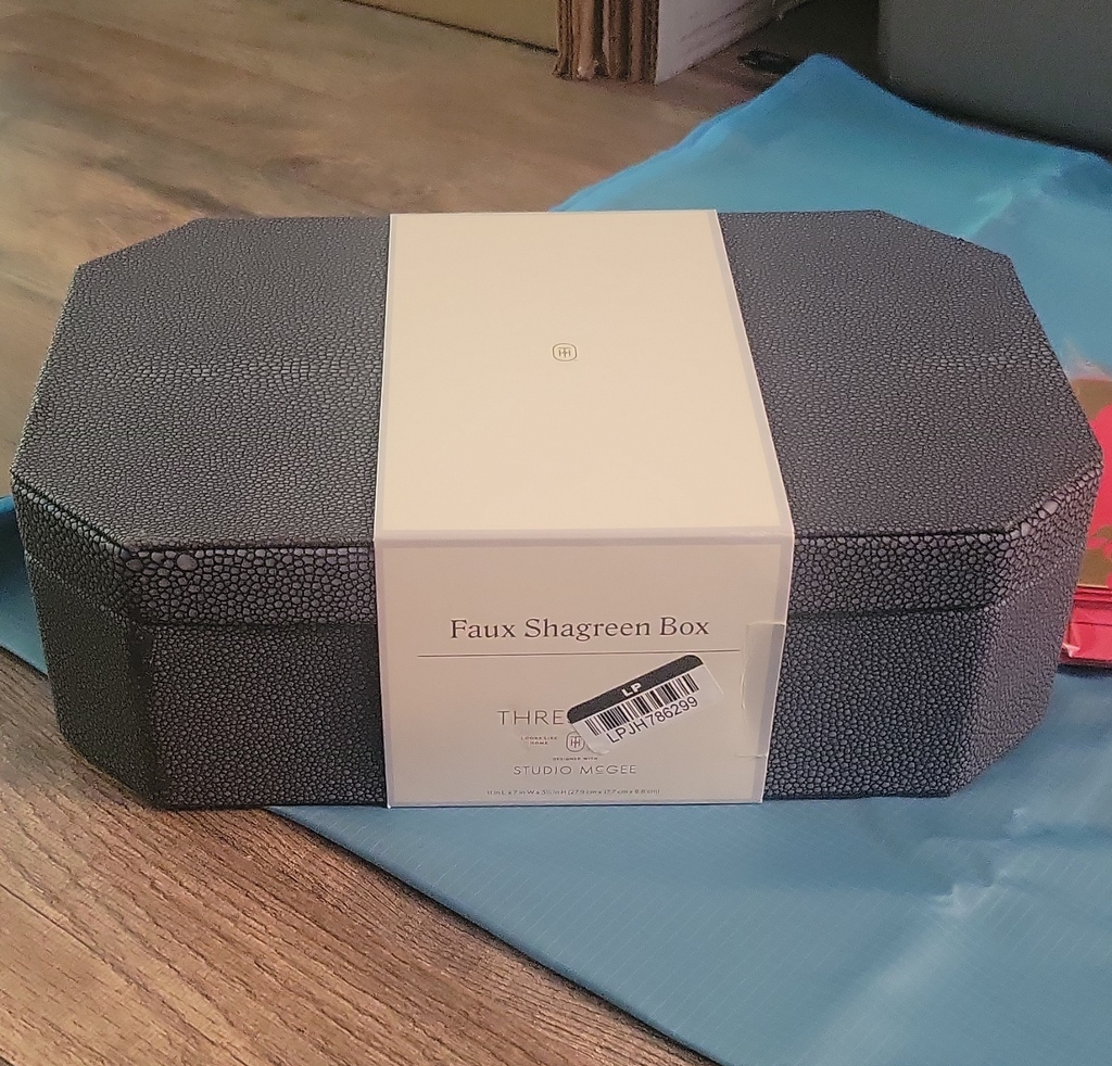  Mystery boxes
